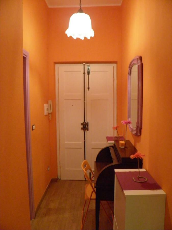 Greg'S Apartment Милано Екстериор снимка