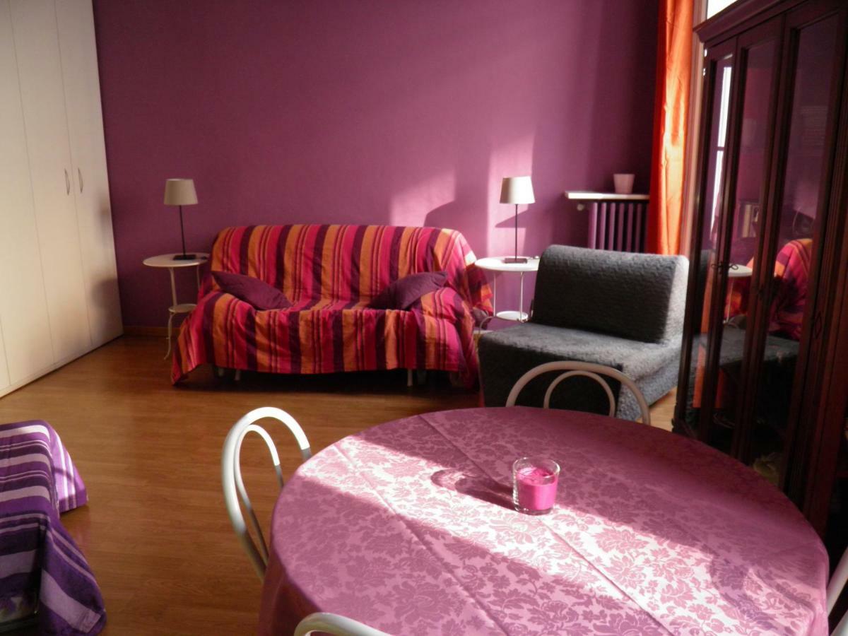 Greg'S Apartment Милано Екстериор снимка